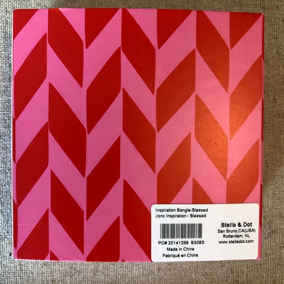 Stella & Dot Inspiration Bangle Blessed - Silver - Picture 5 of 6